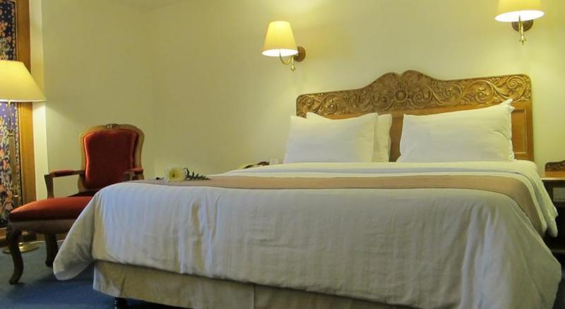 Hotel Mutiara Malioboro Yogyakarta Buitenkant foto