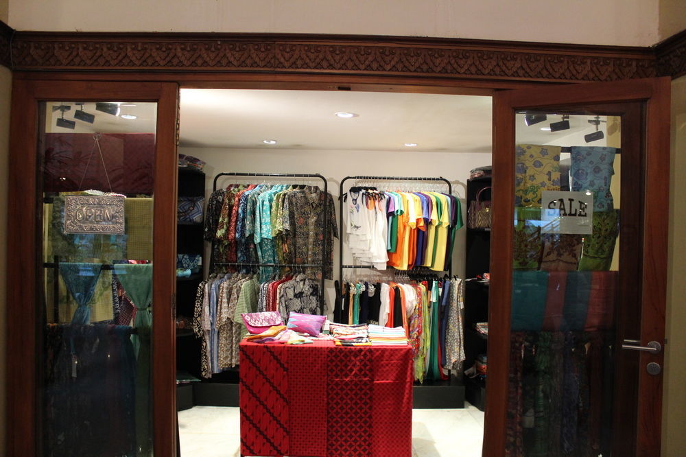 Hotel Mutiara Malioboro Yogyakarta Buitenkant foto
