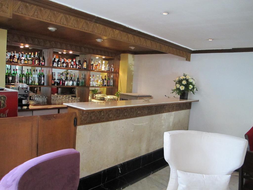 Hotel Mutiara Malioboro Yogyakarta Buitenkant foto